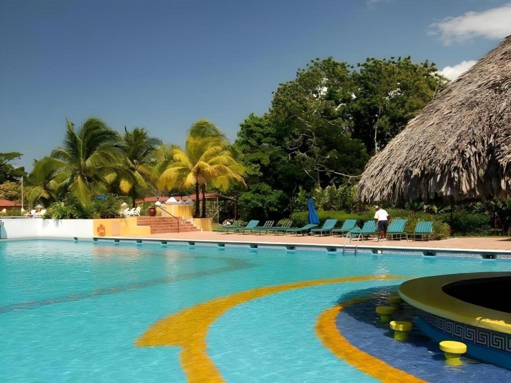 Hotel Melia Panama Canal Colon Exterior photo